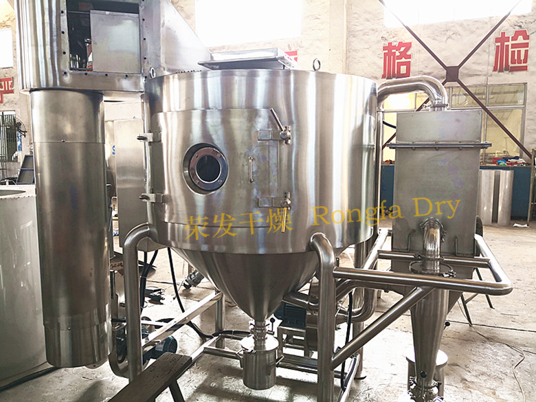 荣发干燥-陶瓷喷雾制粒干燥机，深圳某公司订购我公司喷雾干燥机，用于氧化铝喷雾制粒，调试成功。